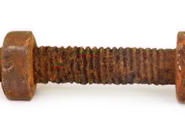 Resistência à Corrosão: O Grande Diferencial do Aço Inox